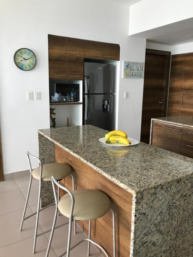 Resort Playa Azul Departamentos Frente Al Mar 톤수파 외부 사진