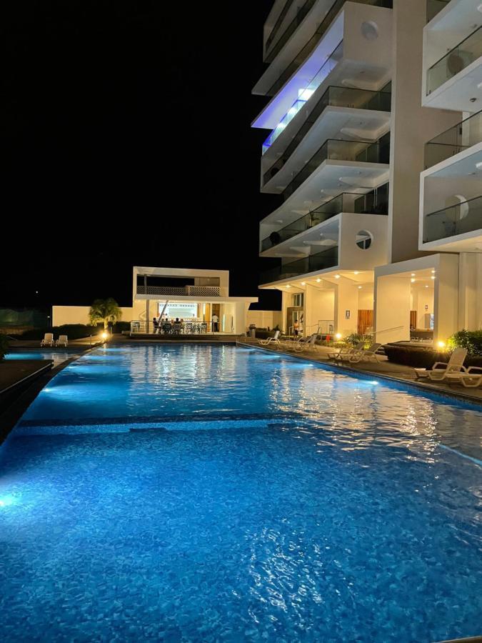 Resort Playa Azul Departamentos Frente Al Mar 톤수파 외부 사진