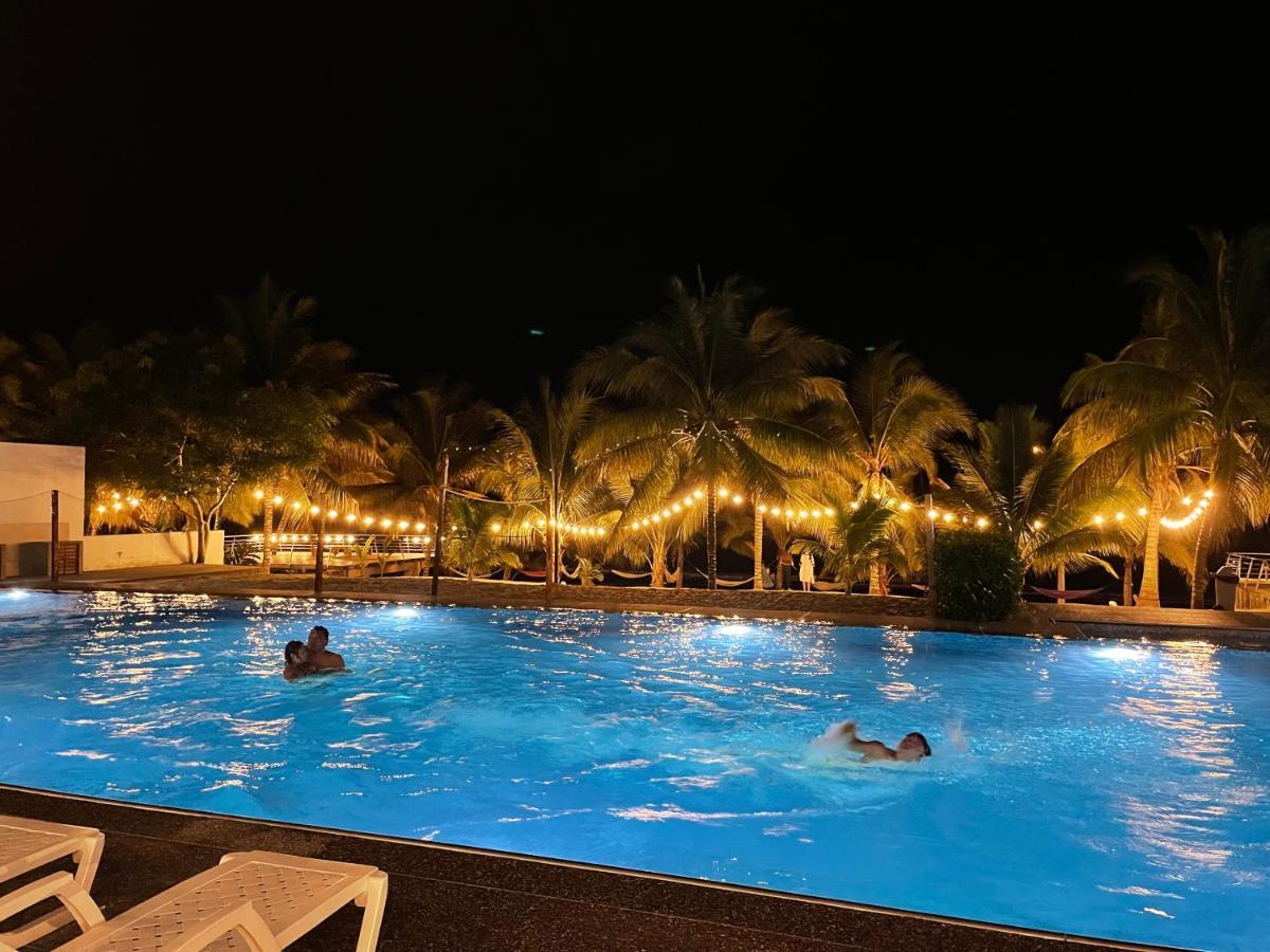 Resort Playa Azul Departamentos Frente Al Mar 톤수파 외부 사진