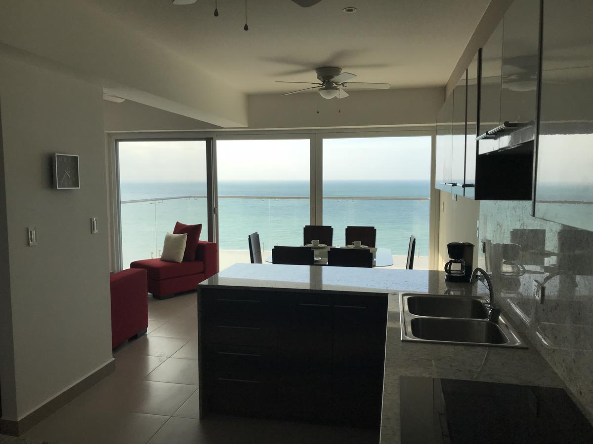 Resort Playa Azul Departamentos Frente Al Mar 톤수파 외부 사진