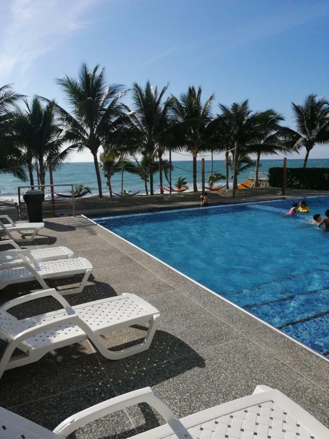 Resort Playa Azul Departamentos Frente Al Mar 톤수파 외부 사진
