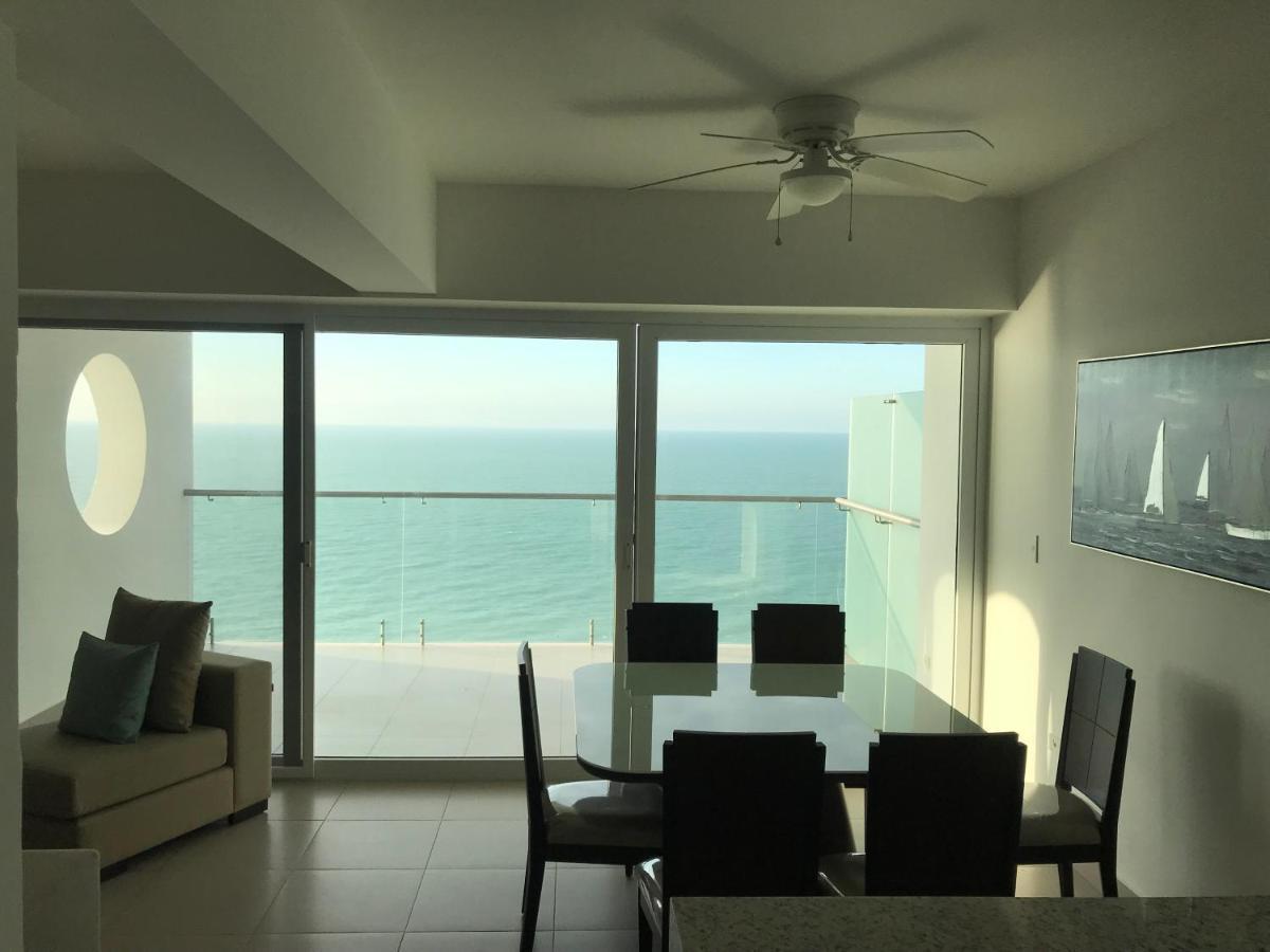 Resort Playa Azul Departamentos Frente Al Mar 톤수파 외부 사진